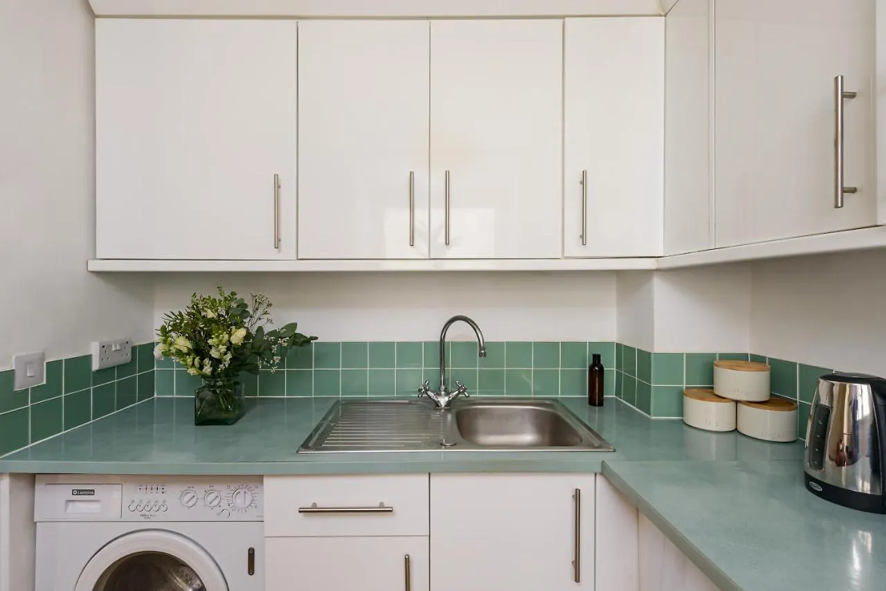 The Old Town Cockburn Apartment Edinburgh
